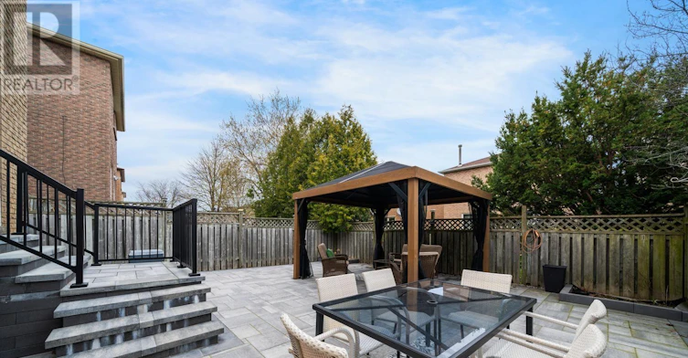 73 Hewitt Crescent, Ajax, ON, L1S 7B4 - 44