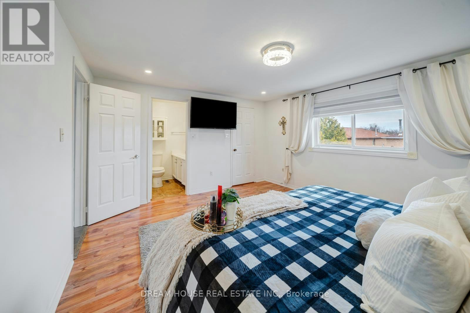 73 Hewitt Crescent, Ajax, ON, L1S 7B4 - 22