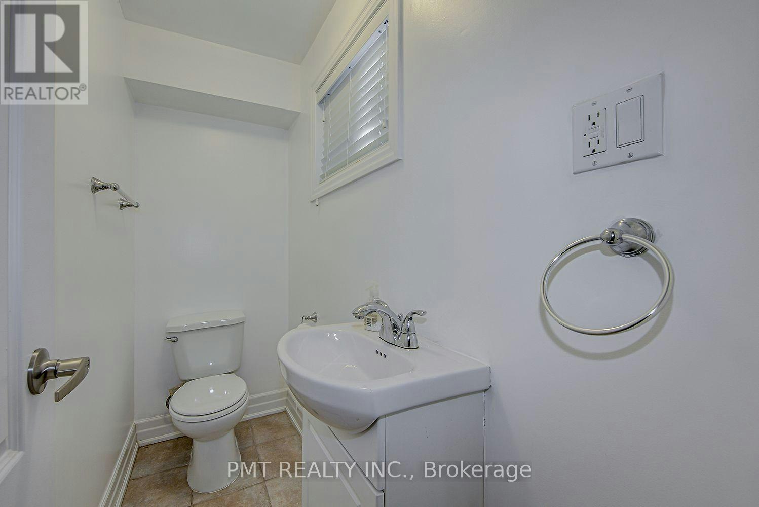 14 Coventry Street, Toronto, ON, M1L 0H1 - 17