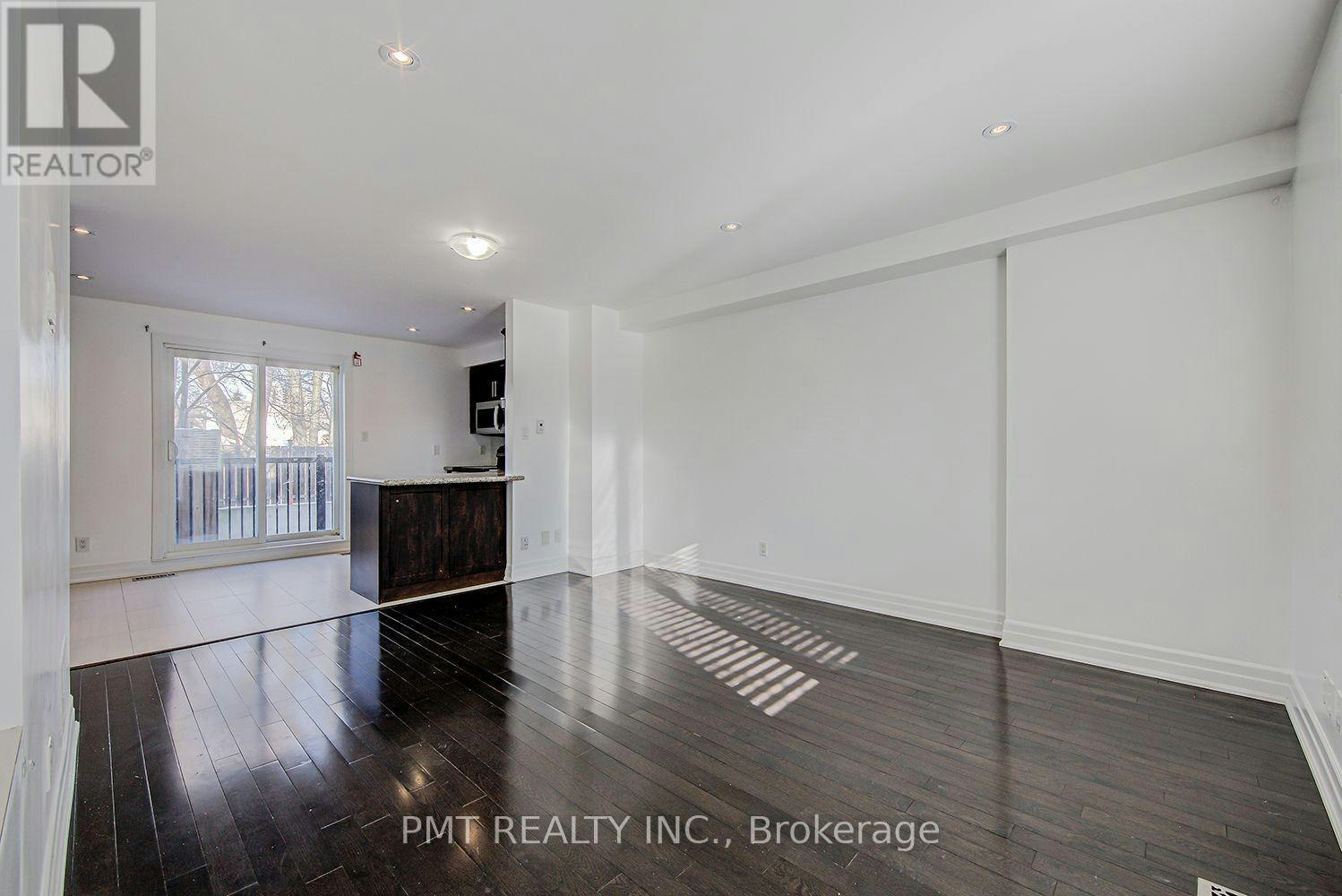 14 Coventry Street, Toronto, ON, M1L 0H1 - 7