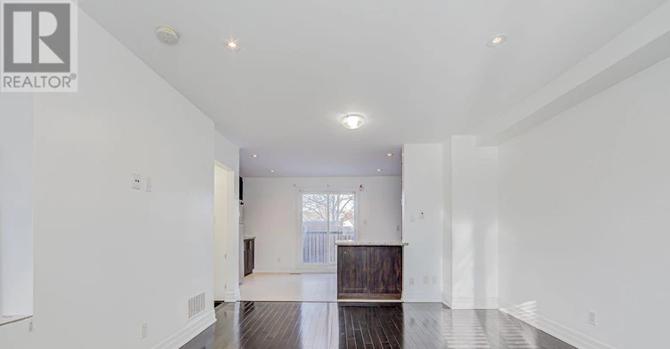 14 Coventry Street, Toronto, ON, M1L 0H1 - 8