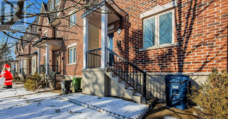 14 Coventry Street, Toronto, ON, M1L 0H1 - 2