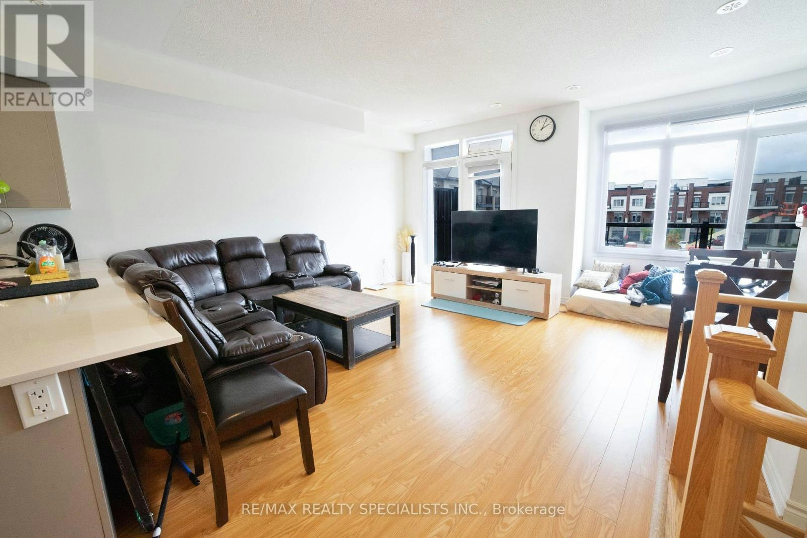 29 Tiveron Avenue, Caledon, ON, L7C 3S9 - 6