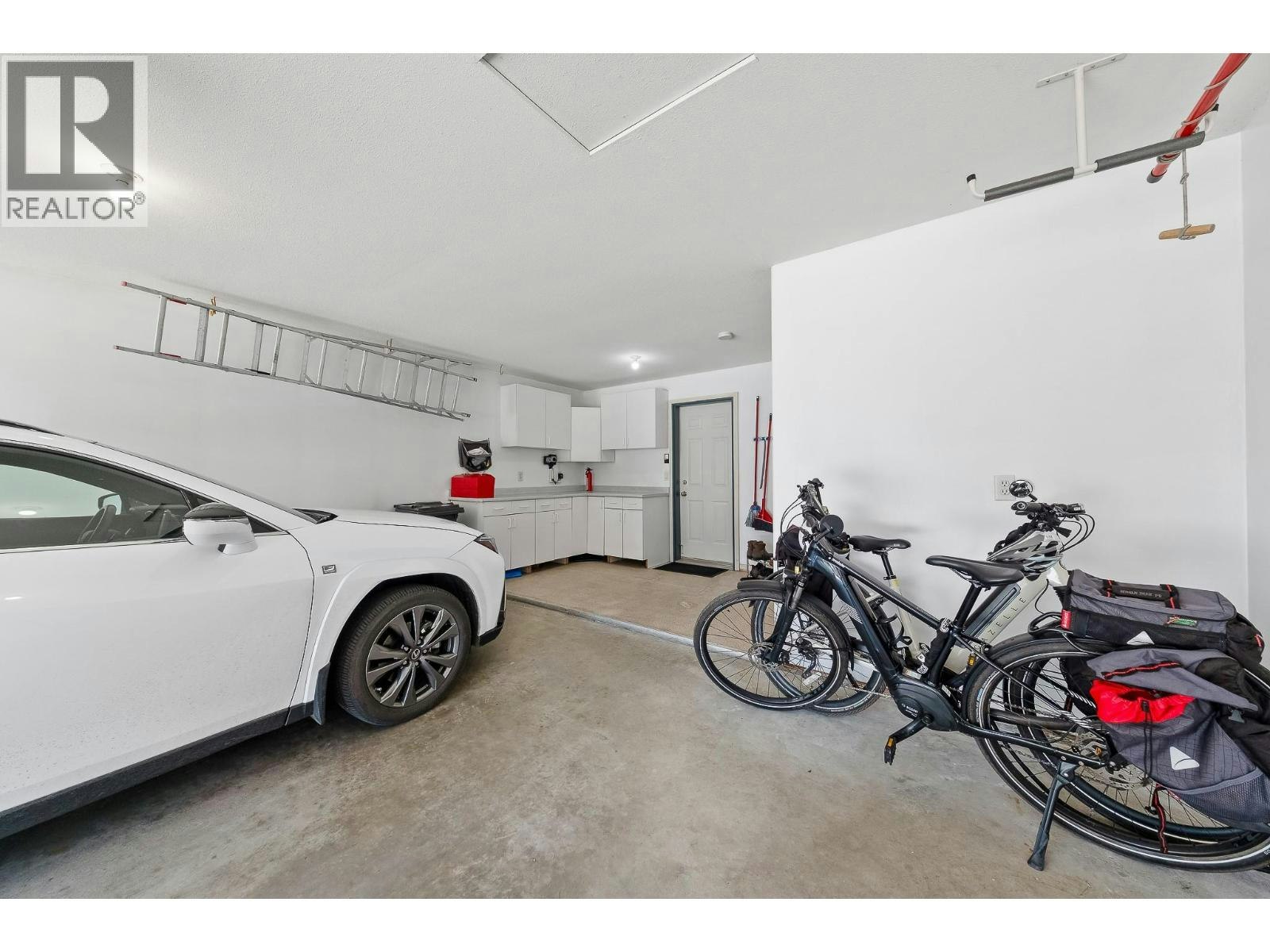 4141 S Gallaghers Boulevard, Kelowna, BC, V1W 4V2 - 26