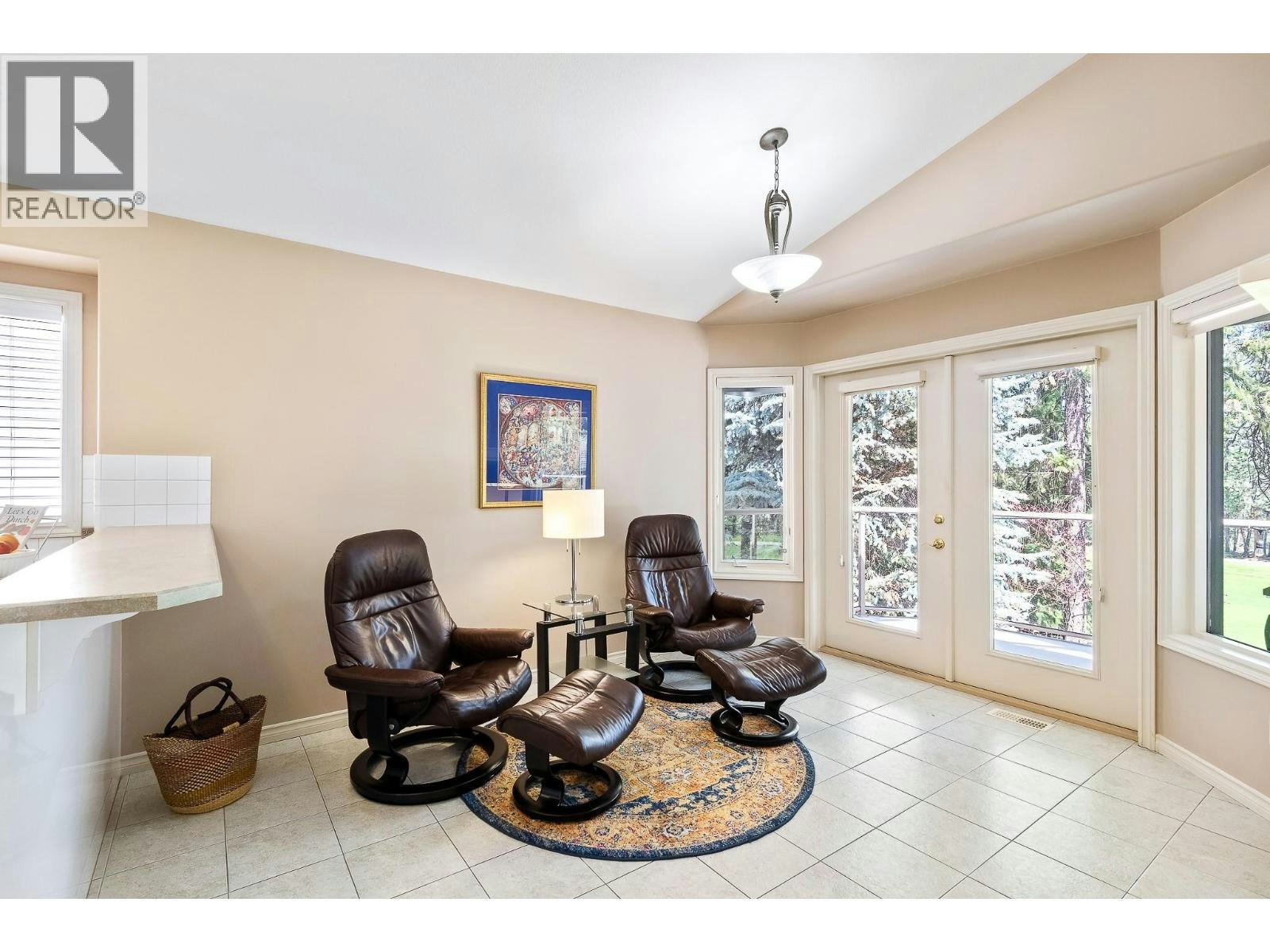 4141 S Gallaghers Boulevard, Kelowna, BC, V1W 4V2 - 14