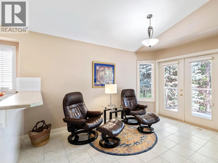 4141 S Gallaghers Boulevard, Kelowna, BC, V1W 4V2 - 14