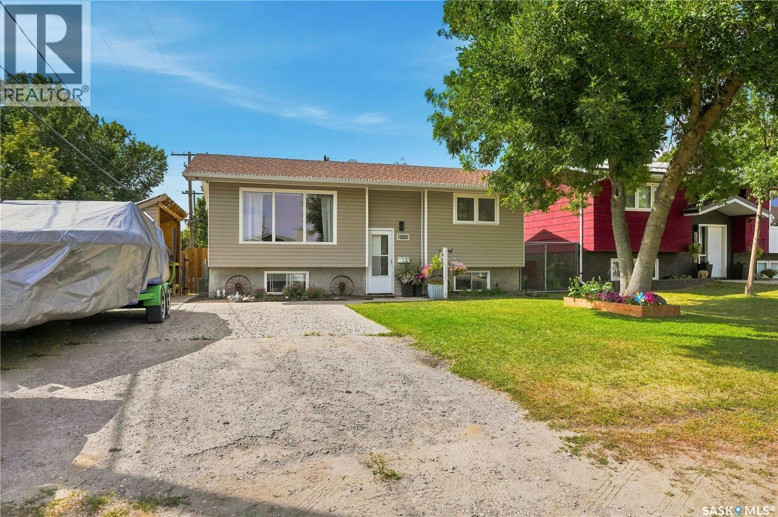 130 6th Street, Pilot Butte, SK, S0G 3Z0