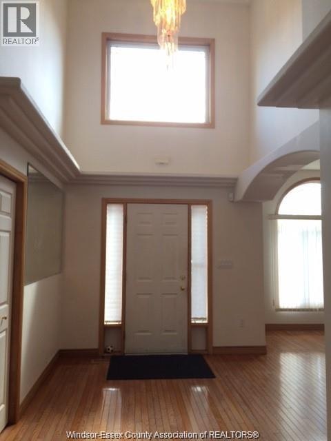 512 John Harvey, Windsor, ON, N9E 4W1 - 2