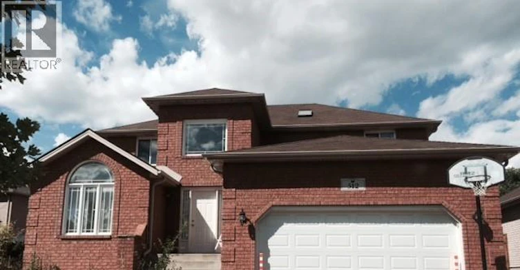 512 John Harvey, Windsor, ON, N9E 4W1