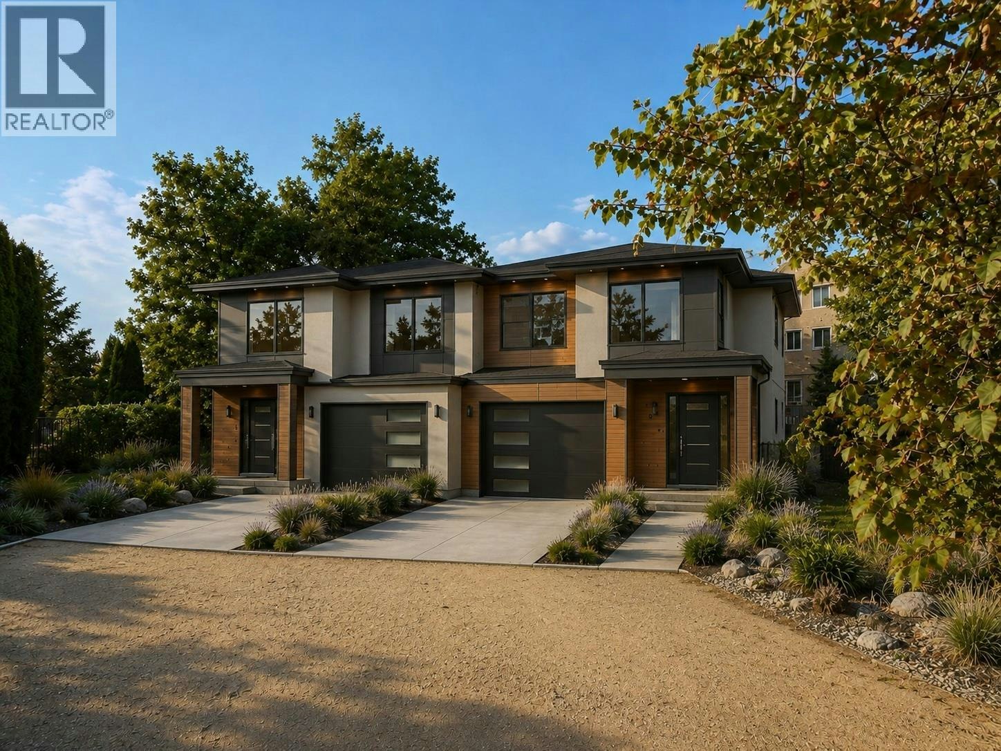2640 Boucherie Road, West Kelowna, BC, V1Z 1J2