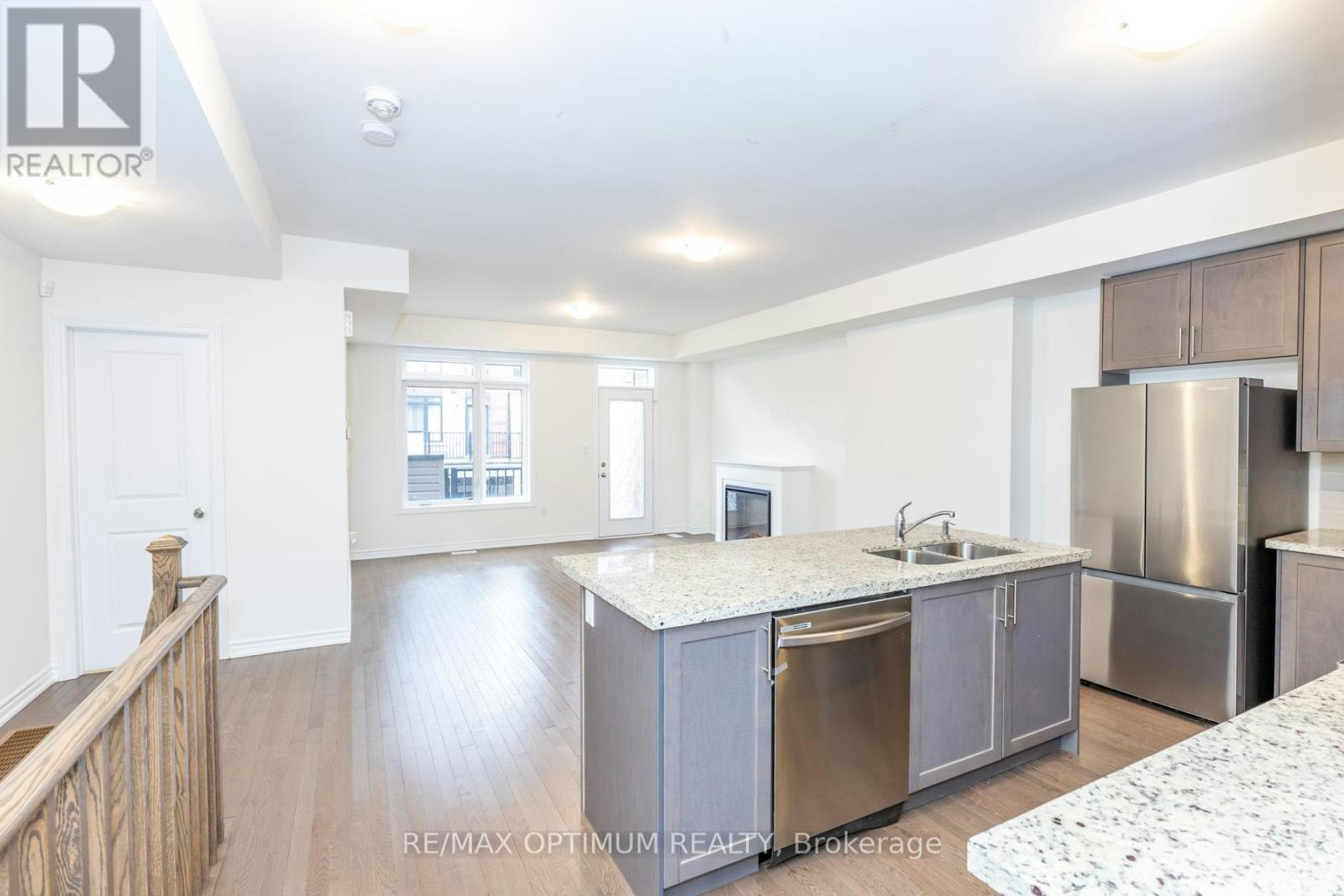 15 Gunton Street, Aurora, ON, L4G 4A9 - 12