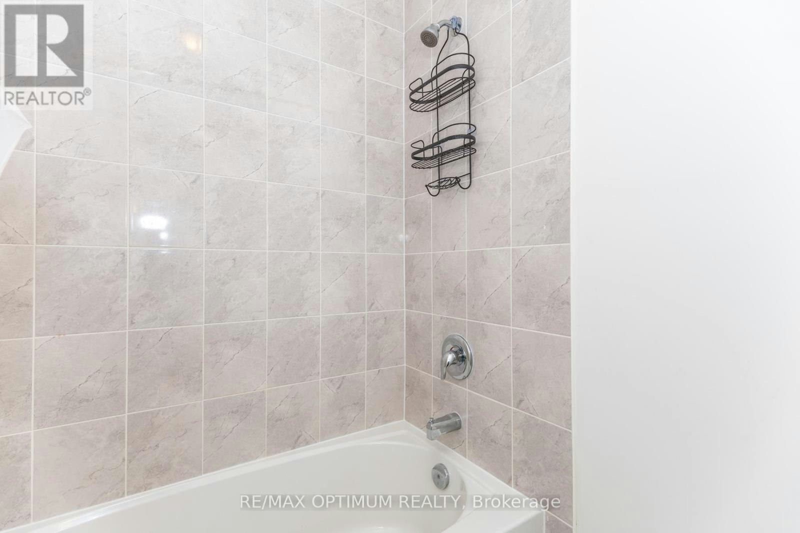 15 Gunton Street, Aurora, ON, L4G 4A9 - 26