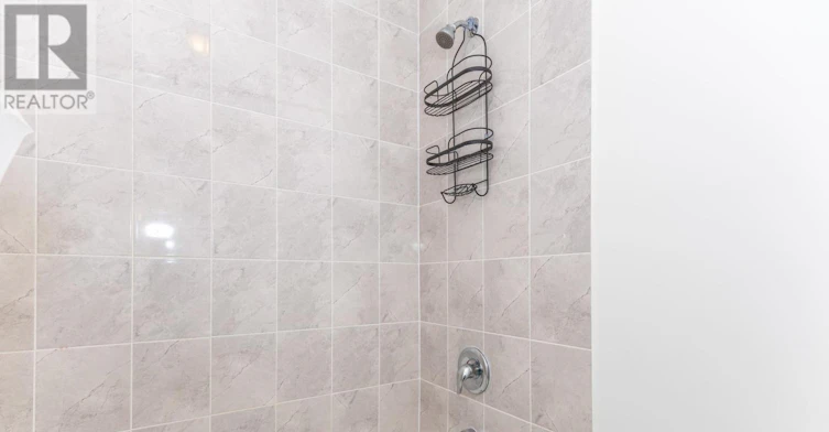 15 Gunton Street, Aurora, ON, L4G 4A9 - 26