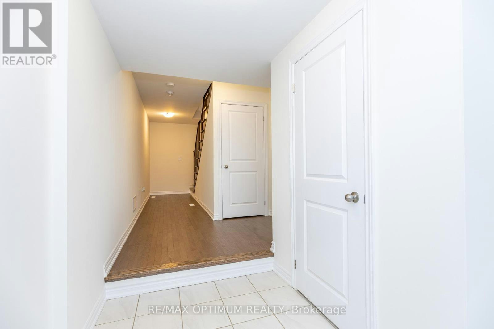 15 Gunton Street, Aurora, ON, L4G 4A9 - 6