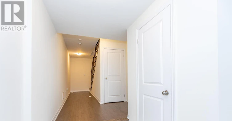 15 Gunton Street, Aurora, ON, L4G 4A9 - 6