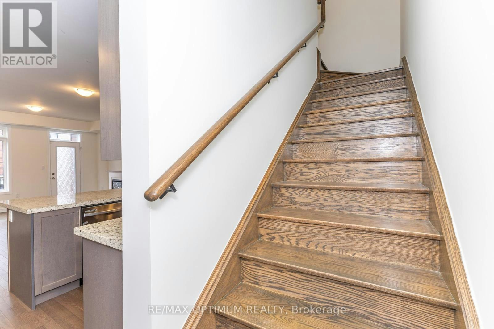 15 Gunton Street, Aurora, ON, L4G 4A9 - 21
