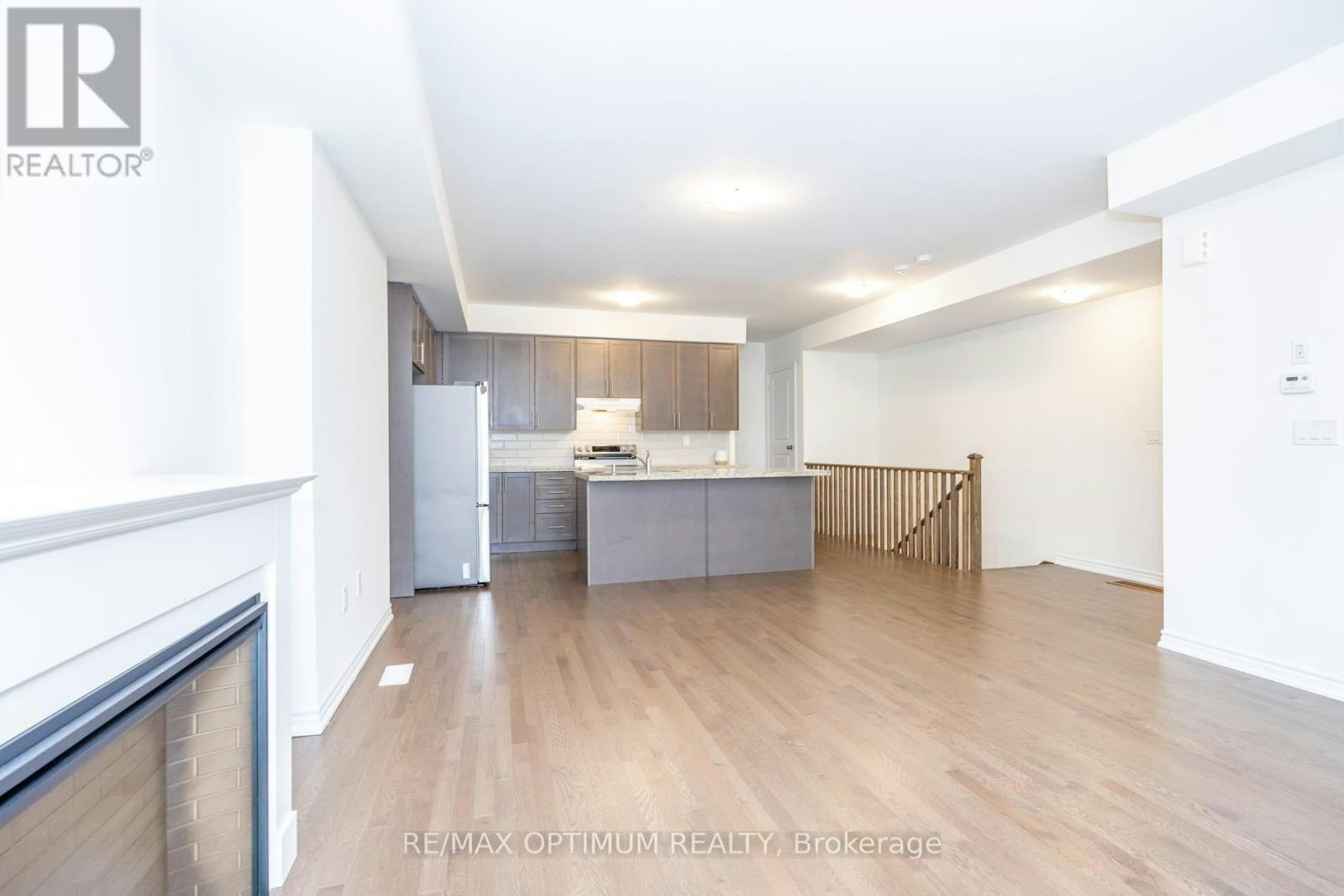 15 Gunton Street, Aurora, ON, L4G 4A9 - 8