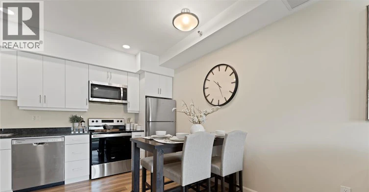 215-1 Parnell, Essex, ON, N0R 1J0 - 18