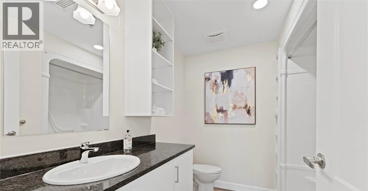 215-1 Parnell, Essex, ON, N0R 1J0 - 48