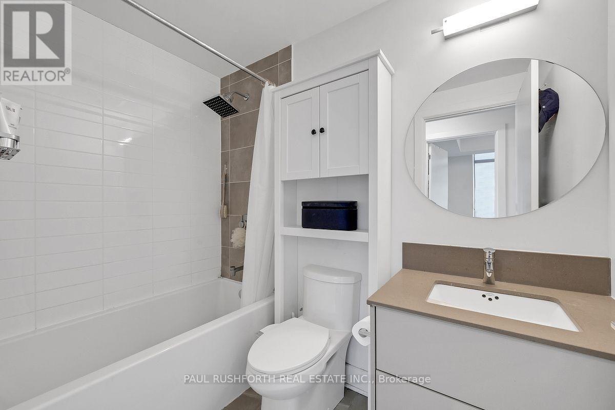 1310-255 Bay Street, Ottawa, ON, K1R 0C5 - 10