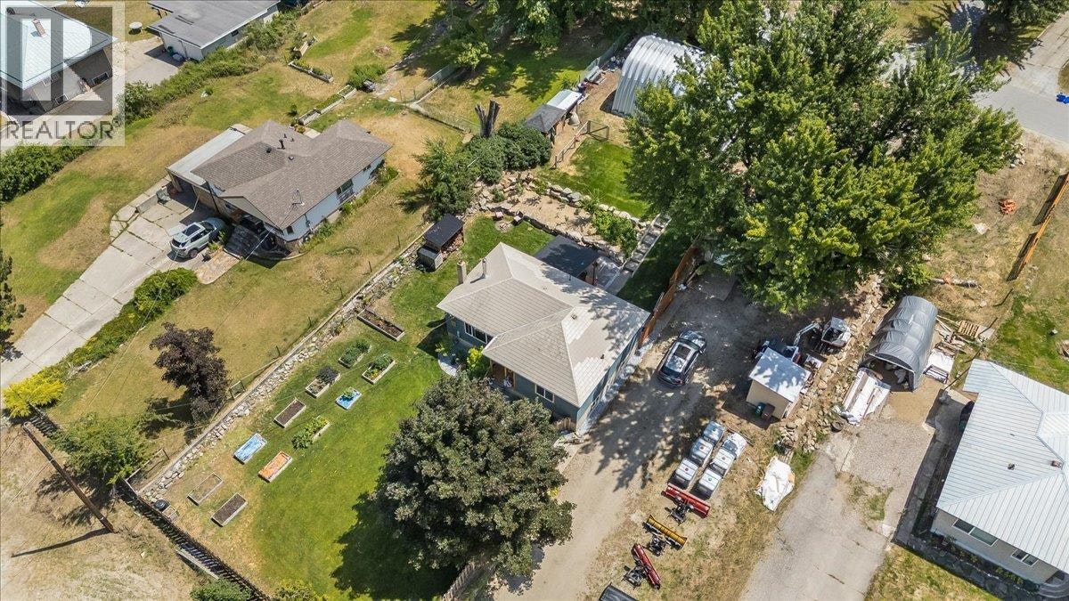 526 12th Avenue, Genelle, BC, V0G 1G0 - 48