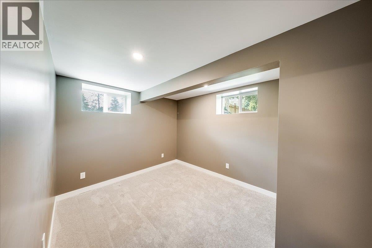 526 12th Avenue, Genelle, BC, V0G 1G0 - 21