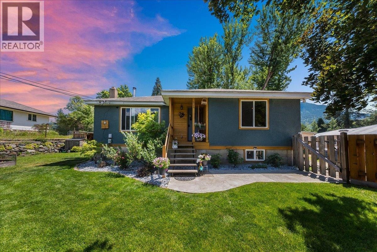 526 12th Avenue, Genelle, BC, V0G 1G0 - 46