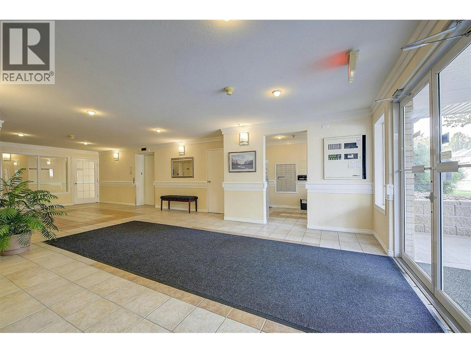 210-315 Whitman Road - 4