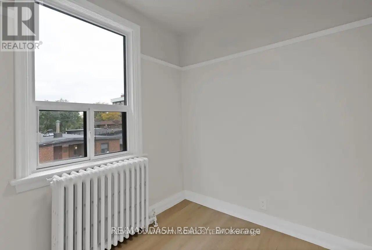 11-50 Raglan Avenue, Toronto, ON, M6C 2L1 - 21