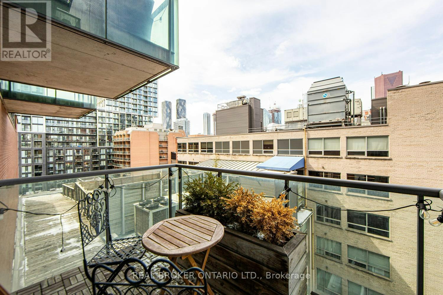 732-333 Adelaide Street E, Toronto, ON, M5A 1N3 - 29