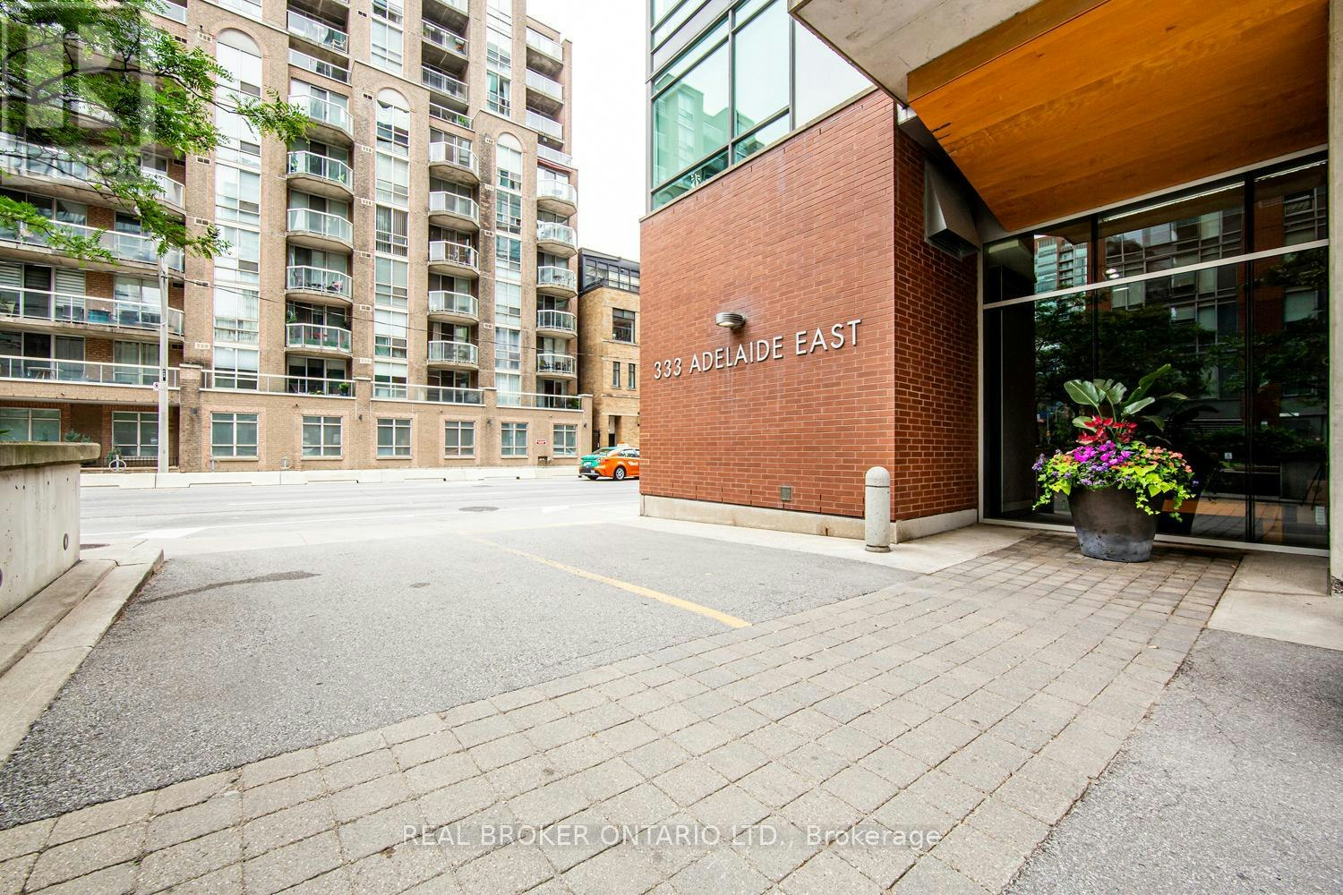 732-333 Adelaide Street E, Toronto, ON, M5A 1N3 - 36