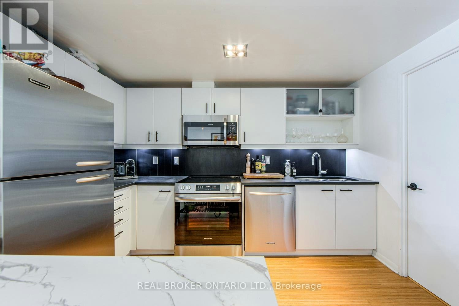 732-333 Adelaide Street E, Toronto, ON, M5A 1N3 - 14