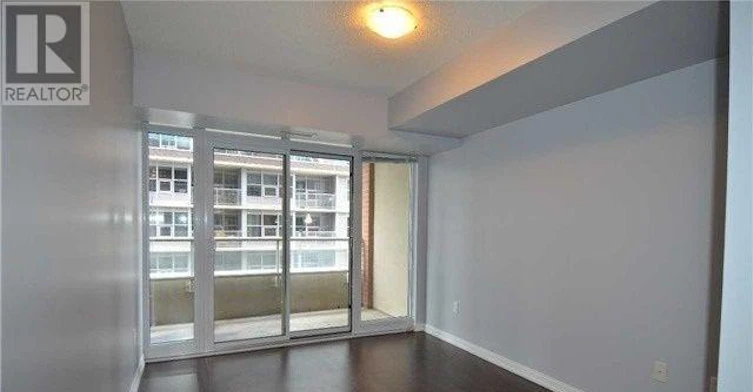 519-65 Liberty Street EAST, Toronto, ON, M6K 3R4 - 9