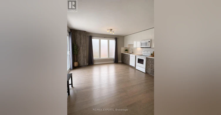 REAR-15 Gayla Street, Vaughan, ON, L4J 6W2 - 7