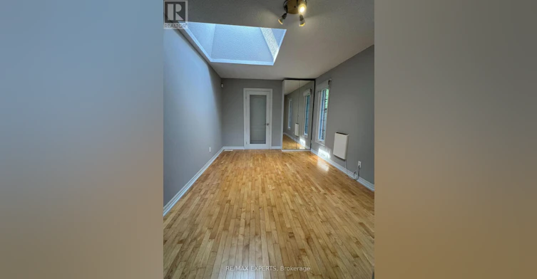 REAR-15 Gayla Street, Vaughan, ON, L4J 6W2 - 9