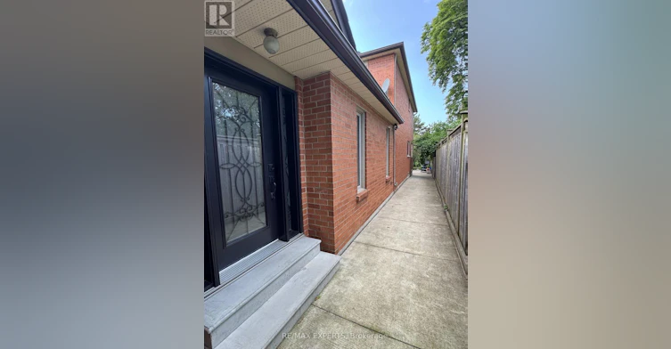 REAR-15 Gayla Street, Vaughan, ON, L4J 6W2 - 11