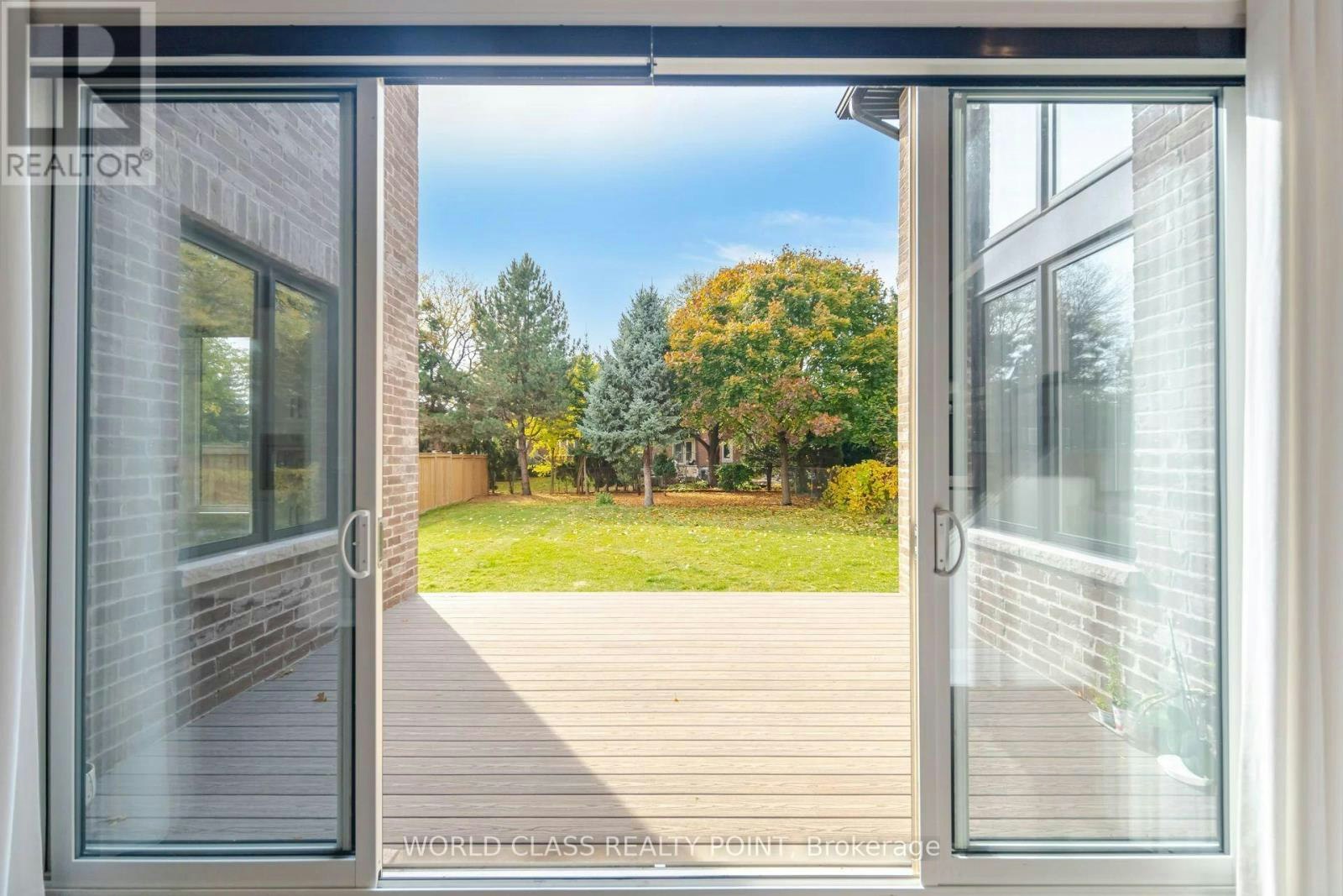 560 Woodview Road, Burlington, ON, L7N 3A1 - 26
