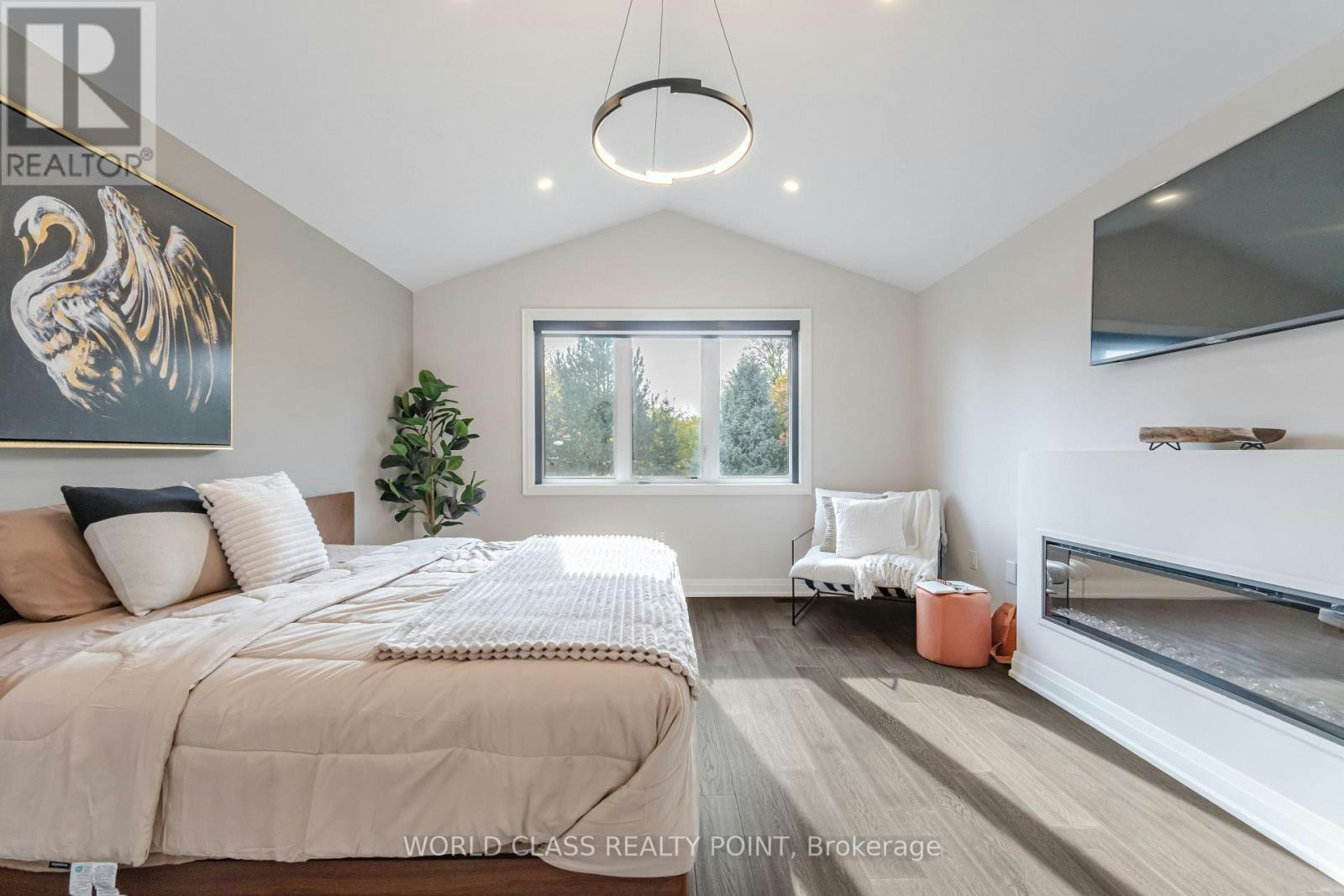560 Woodview Road, Burlington, ON, L7N 3A1 - 18