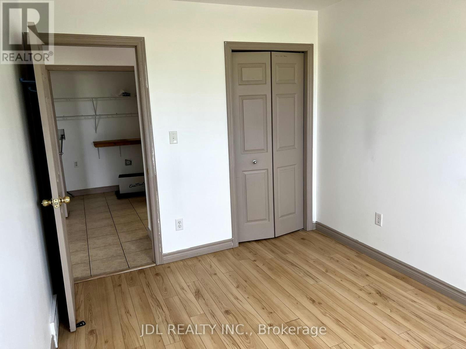 2134 Rockport Street, Windsor, ON, N9G 3A5 - 13