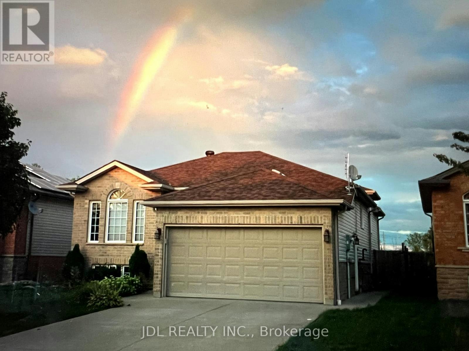2134 Rockport Street, Windsor, ON, N9G 3A5