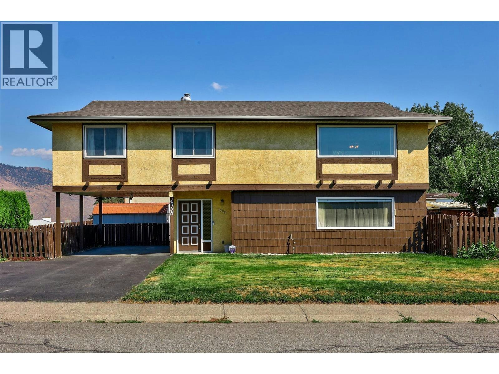 1598 Southview Terrace, Kamloops, BC, V2B 7R5