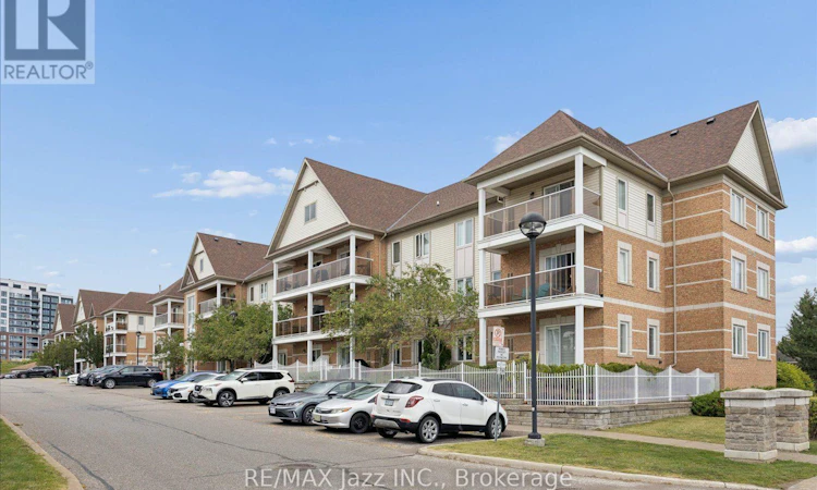 204-120 Aspen Springs Drive
