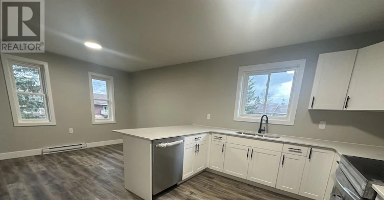 3-565 Emma Street, Gananoque, ON, K7G 2Y6 - 3