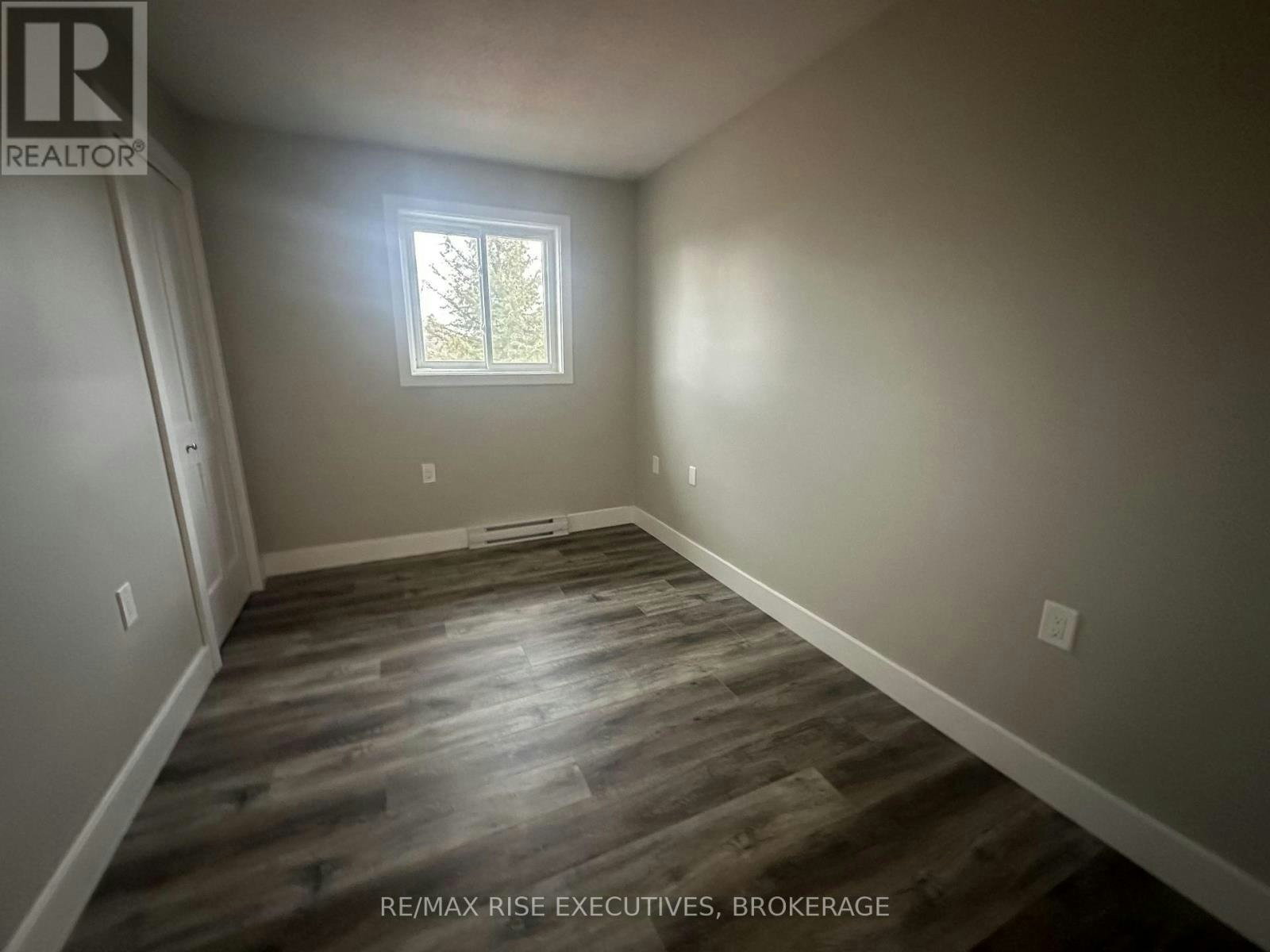 3-565 Emma Street, Gananoque, ON, K7G 2Y6 - 8