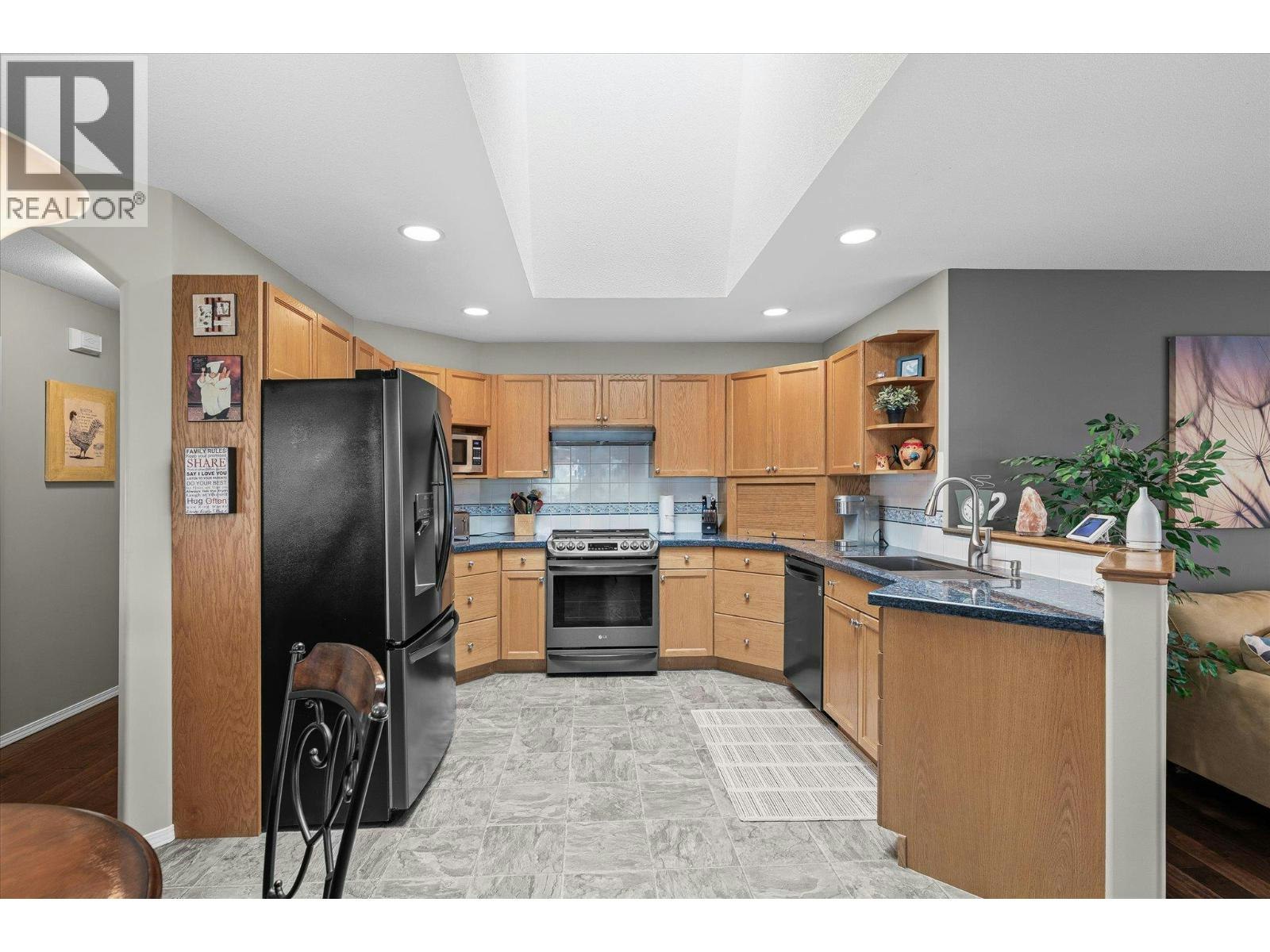 301 Fizet Avenue, Kelowna, BC, V1X 7P5 - 8