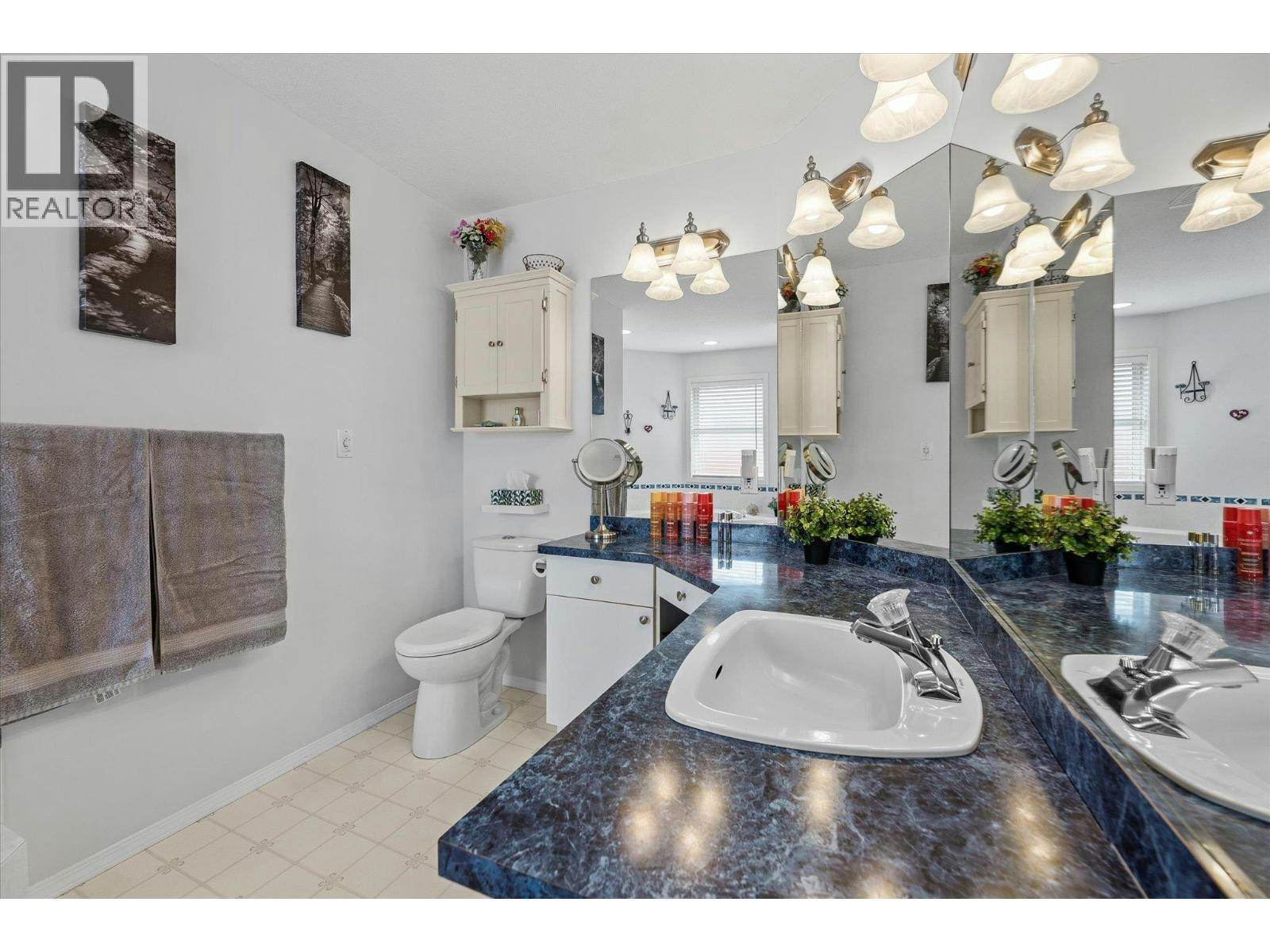 301 Fizet Avenue, Kelowna, BC, V1X 7P5 - 21