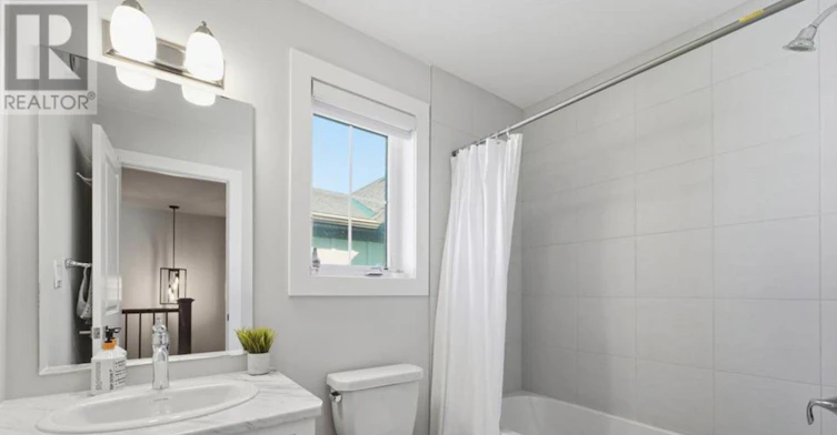 146 Sycamore Street, Blue Mountains, ON, L9Y 4E4 - 15