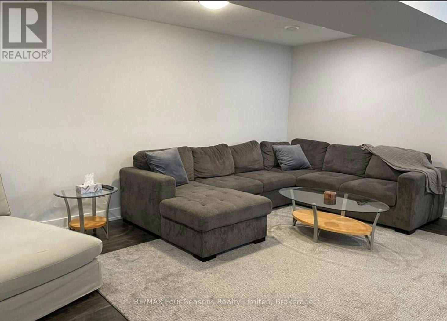 146 Sycamore Street, Blue Mountains, ON, L9Y 4E4 - 20