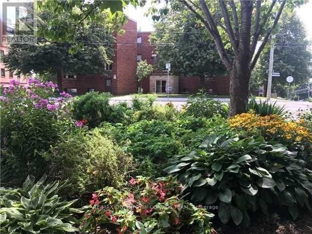 12-1711 Kingston Road, Toronto, ON, M1N 1S8 - 2