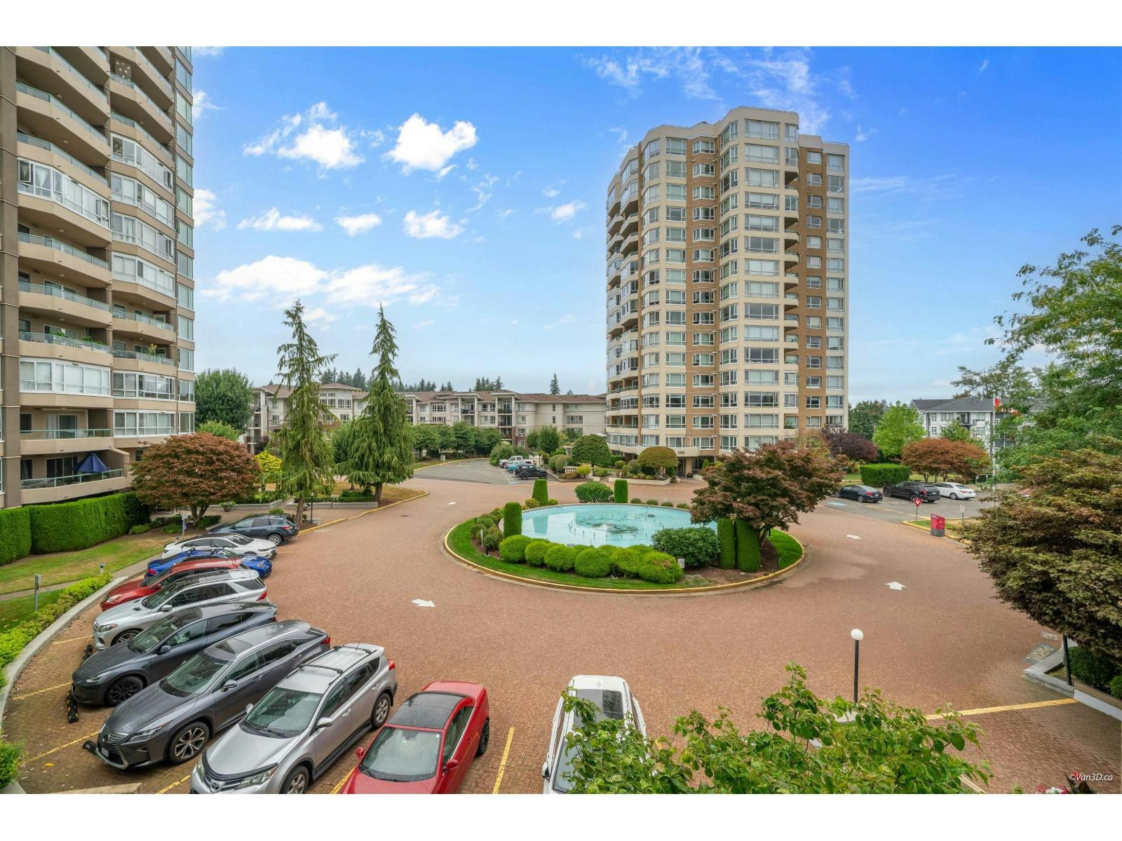 302-3170 Gladwin Road, Abbotsford, BC, V2T 5T1